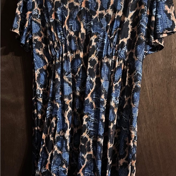 Revek Raven Dresses & Skirts - Elegant Blue and Tan Leopard Print Midi Dress